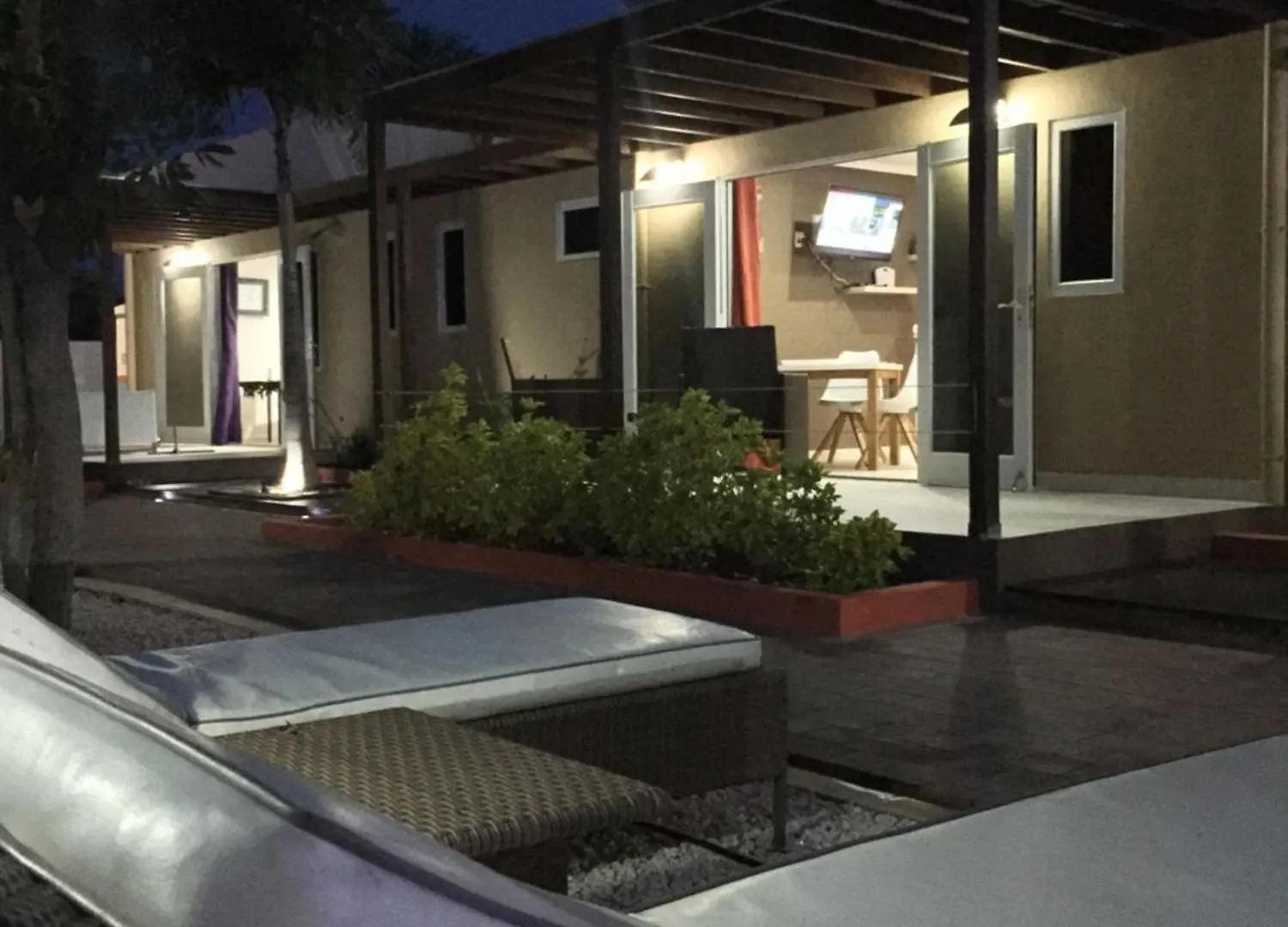 Malika Apartments Westpunt Κουρασάο