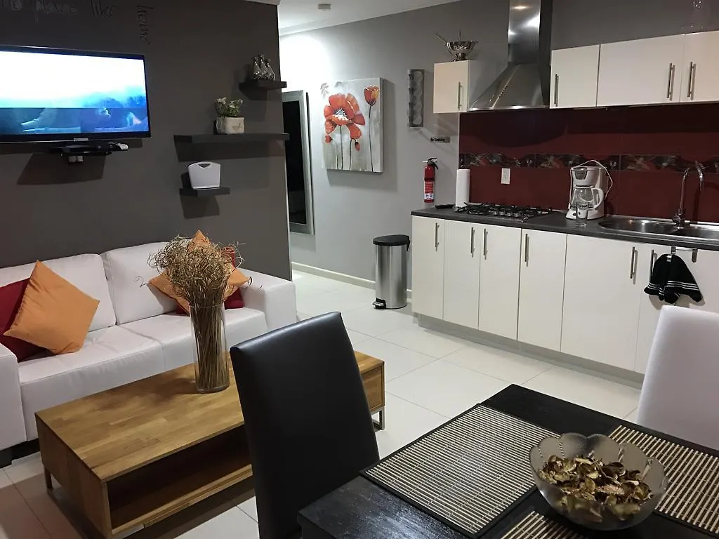 Malika Apartments Westpunt