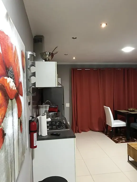 Malika Apartments Westpunt Κουρασάο