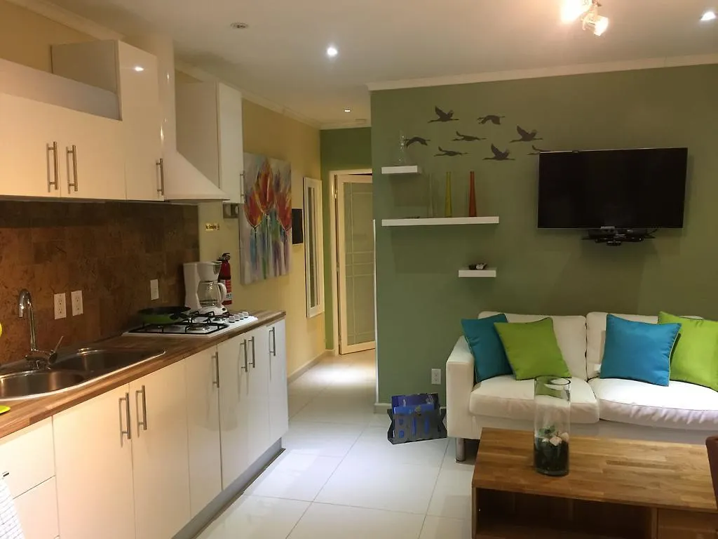 Malika Apartments Westpunt 0*,  Κουρασάο