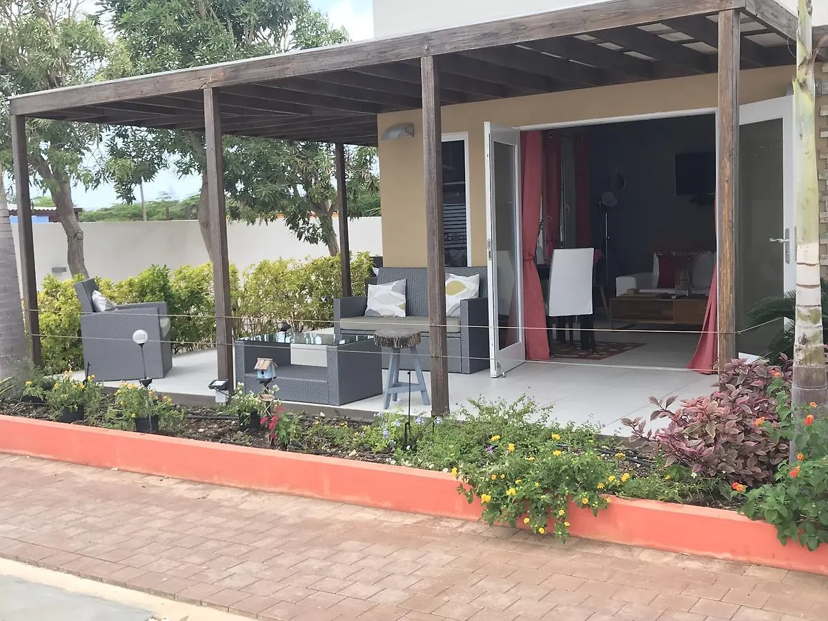 Malika Apartments Westpunt 0*,  Κουρασάο