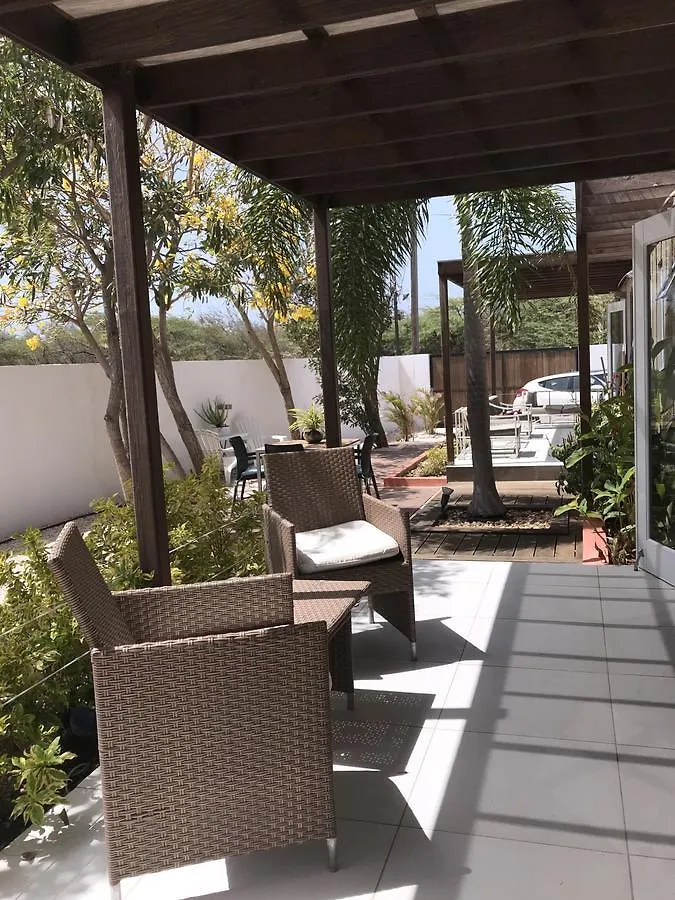 Malika Apartments Westpunt Κουρασάο